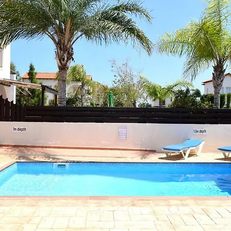 Laxia Villa *